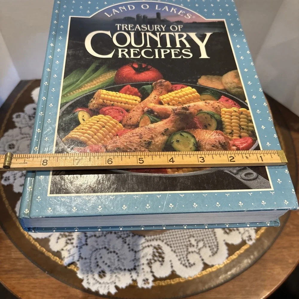 Vintage Land O Lakes Treasury of Country Recipes Hardcover Cookbook